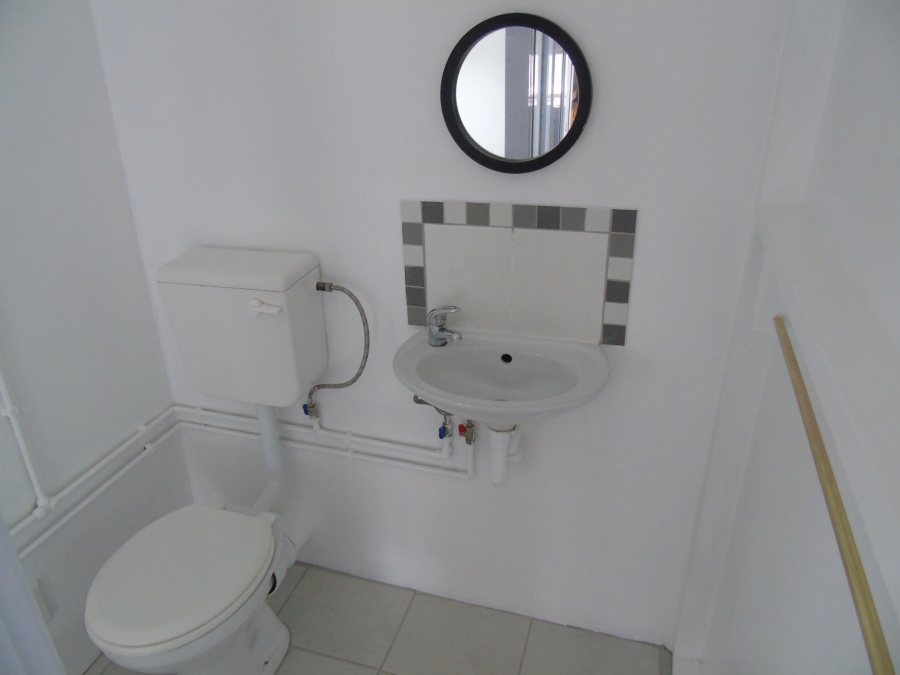 To Let 1 Bedroom Property for Rent in Gonubie Eastern Cape